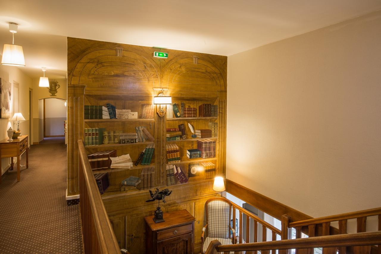 Logis Hotel Le Petit Casset La Boisse エクステリア 写真